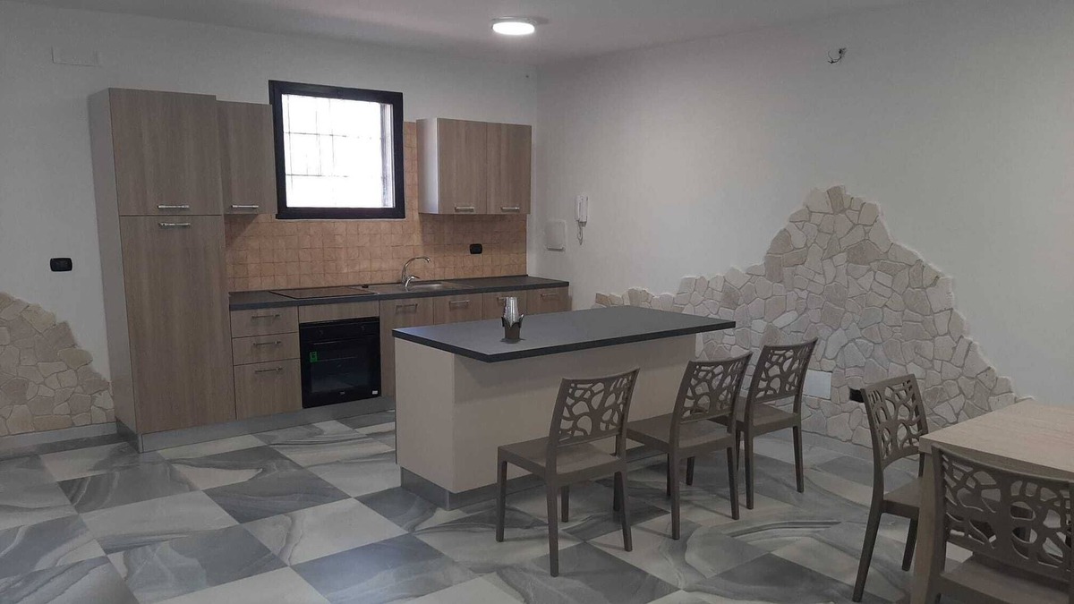 Fragagnano Apartment | Studio Apartment 'Sala Olimpo' with Private Terrace, Wi-Fi and Air Conditioning