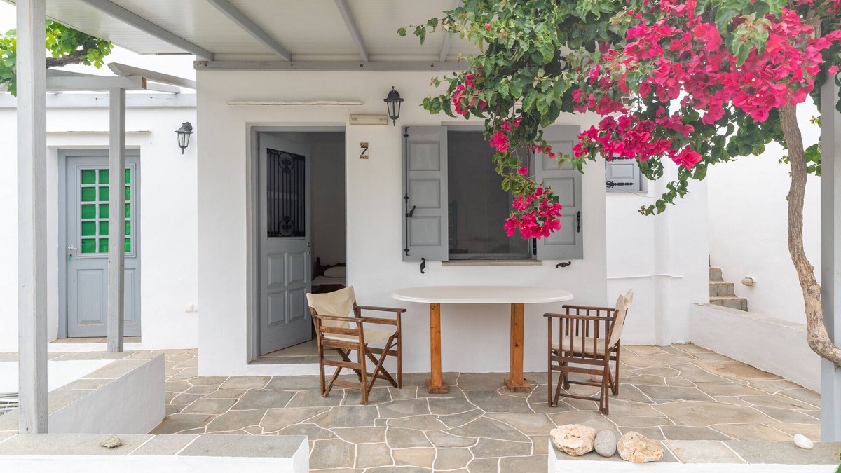 Vathi Apartment | Studio Apartment 'Sifnos 7' with Sea View, Wi-Fi and Air Conditioning