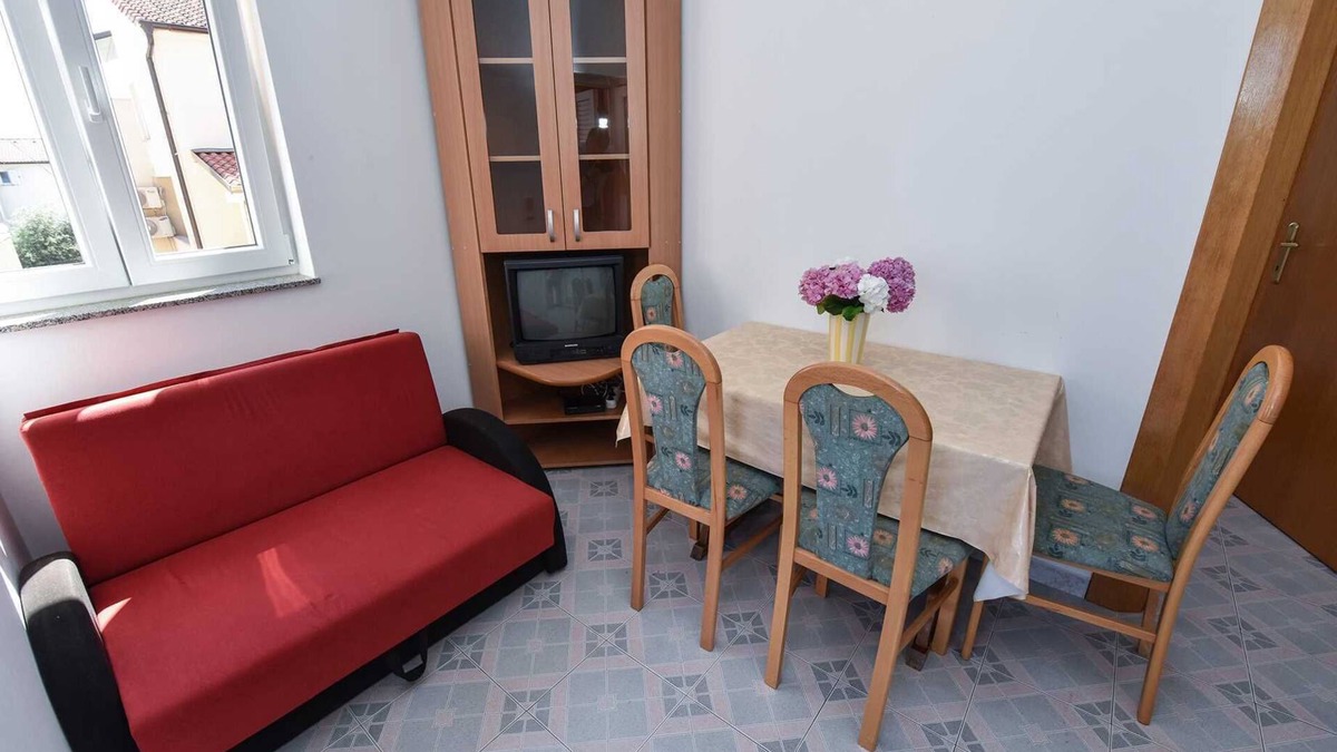 Novalja Apartment | Studio apartment with one bedroom