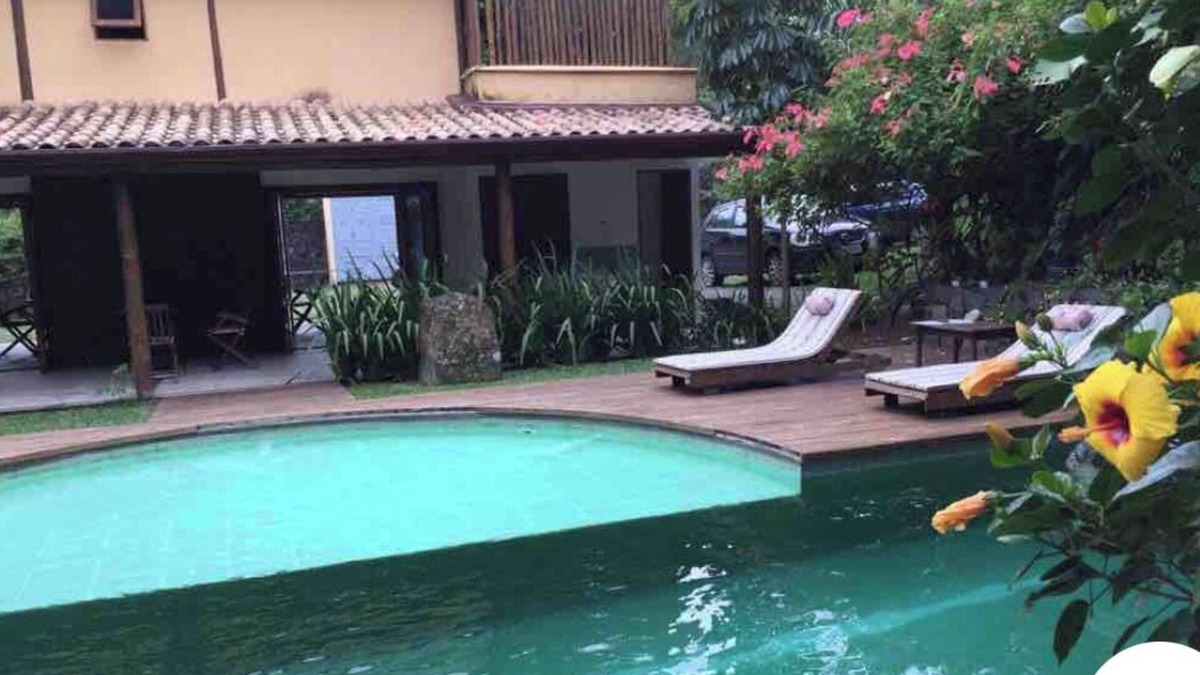 Bexiga Apartment | Studio at Casa 12, in Cond. Acquaville Ilhabela. A paradise on Curral beach.
