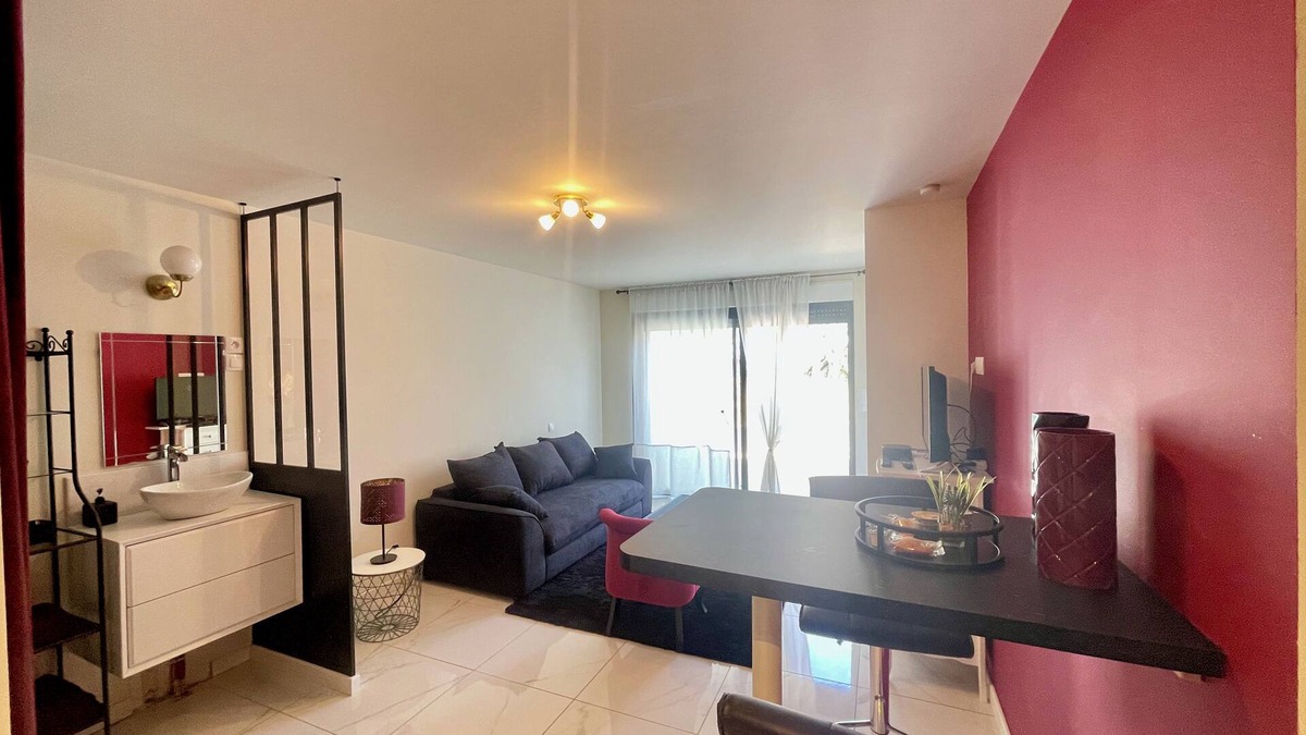 Bessan Apartment | Studio Baroque
