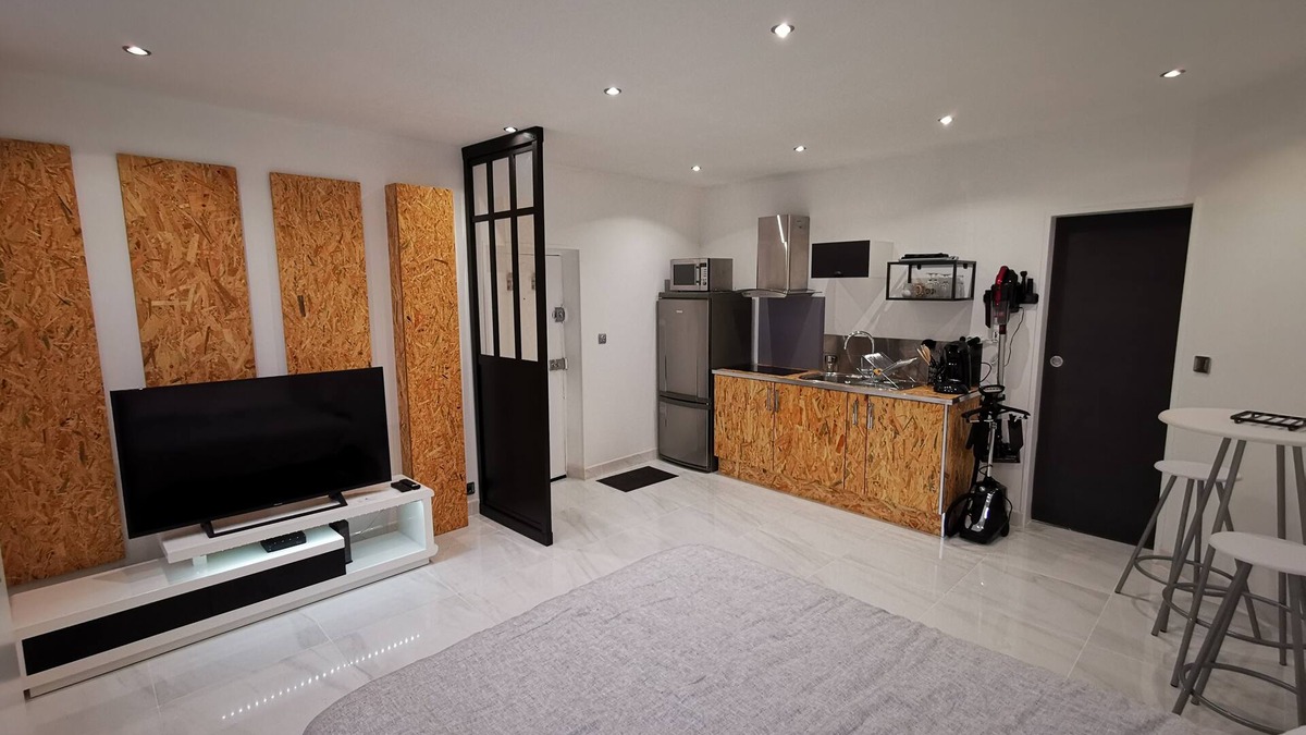 Le Port-Marly Condo | Studio between Paris and Versailles