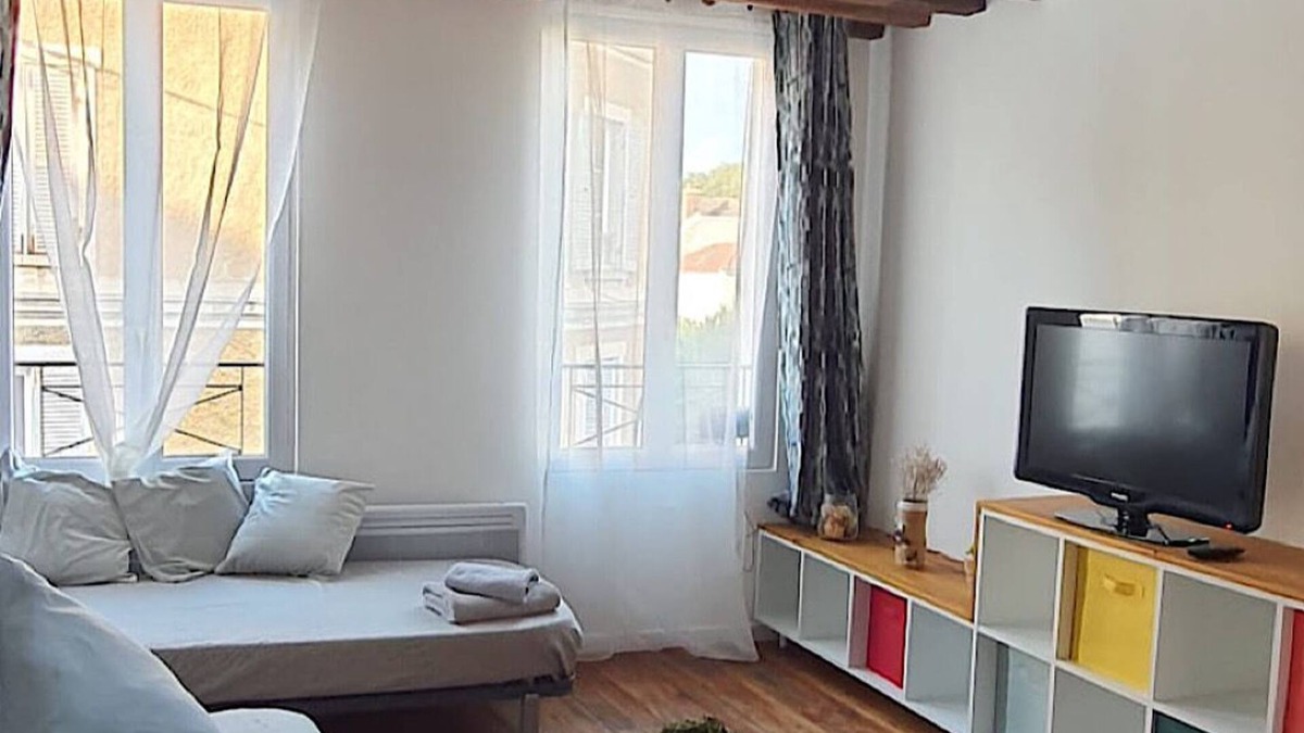 La Ferte-sous-Jouarre Apartment | Studio Bord de Marne