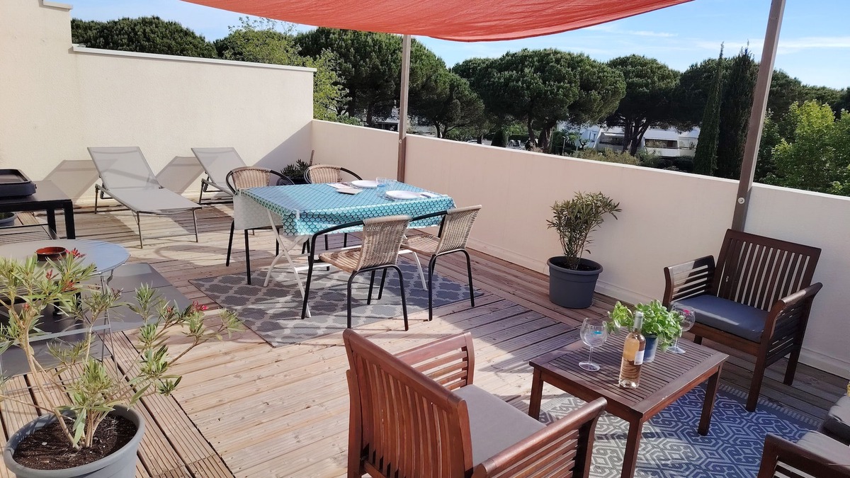 Le Couchant Apartment | Studio cabin with garage, near beaches