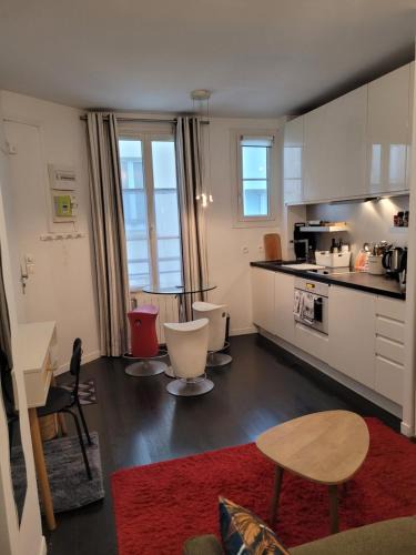 Epinettes Apartment | Studio calme proche Montmartre et Batignolles - Metro 13 et 14