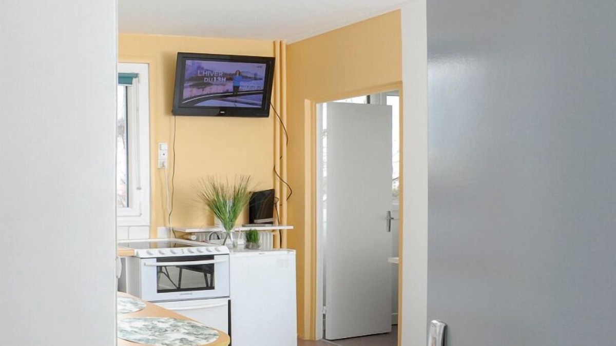 L'Ile-Saint-Denis Apartment | Studio Cosy et Fonctionnel, Proche de Paris