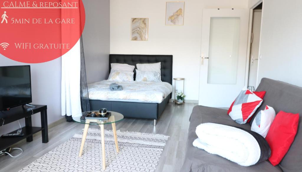 Cergy Apartment | Studio cosy