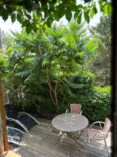 Le Val Apartment | studio en provence verte