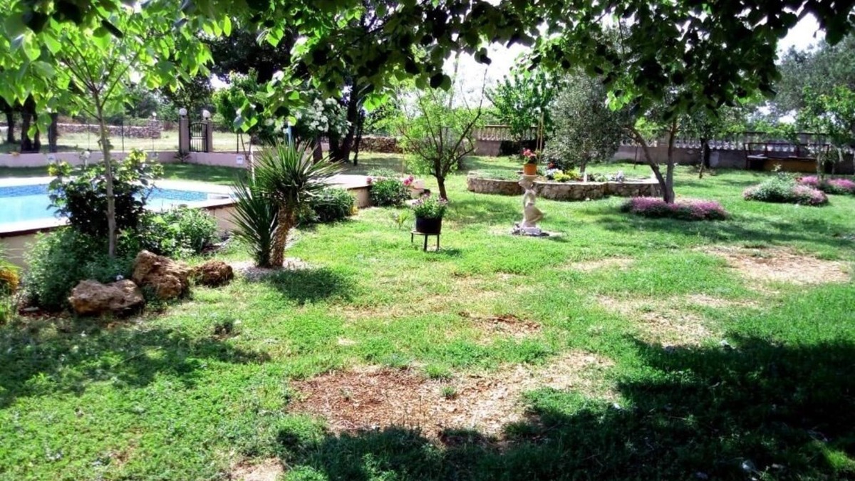 Gradina Apartment | Studio flat with terrace Lozovac, Krka (AS-18961-a)