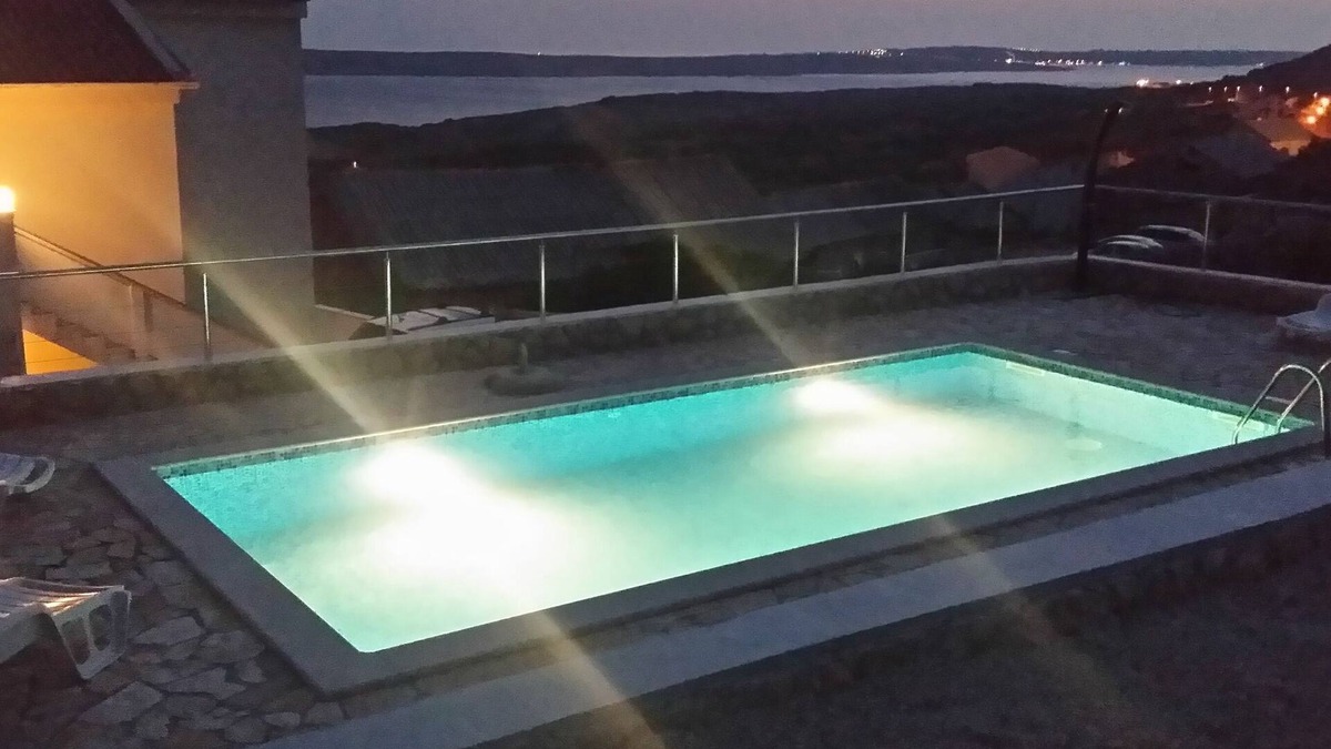 Zubovici Apartment | Studio flat with terrace and sea view Zubovići, Pag (AS-9365-a)