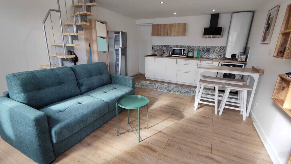 Saint-Leger-sous-Cholet Apartment | Studio L'Escapade Cosy 25mn from Puy Du Fou