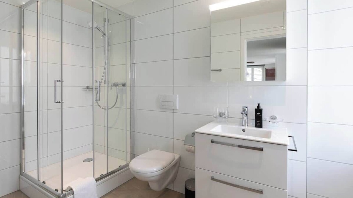 St. Gallen Apartment | Studio Gallusplatz with Parking lot and Balcony
