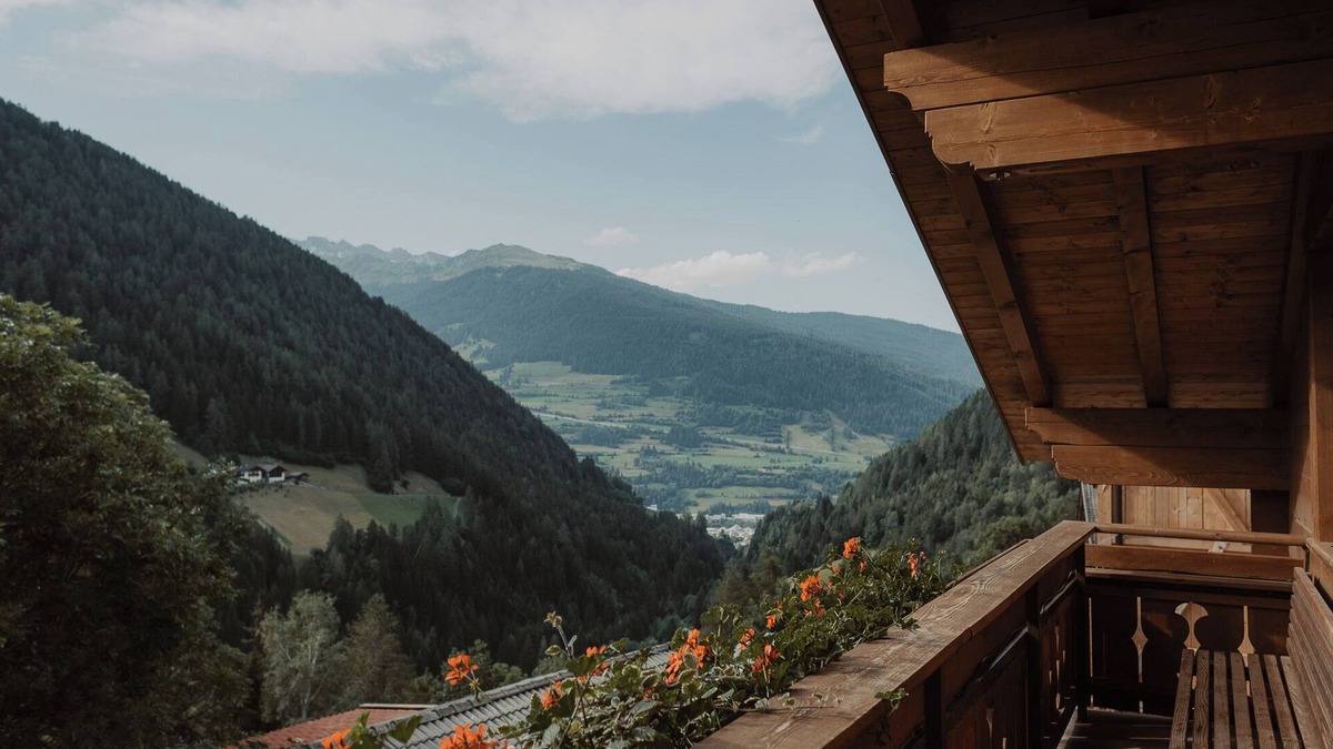Racines Apartment | Studio 'Gogererhof App Maria' with Mountain View, Balcony & Wi-Fi