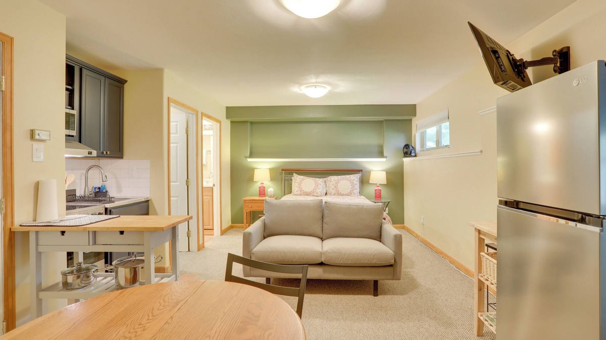 Edwards Apartment | Studio in Edwards ~ 4 Mi to Beaver Creek Resort!