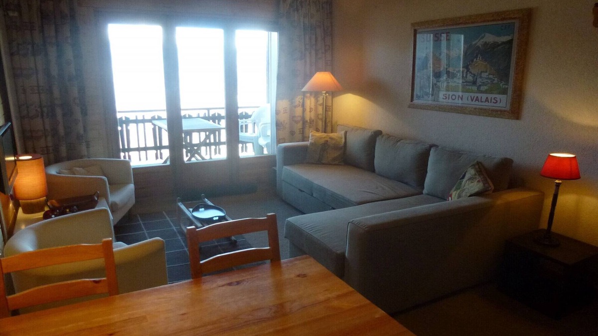 Veysonnaz Apartment | Studio in Veysonnaz near Ski Lift