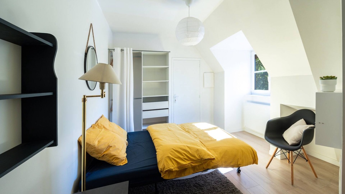 Hem Apartment | Studio Jaune - Charmant studio à 15km de Lille