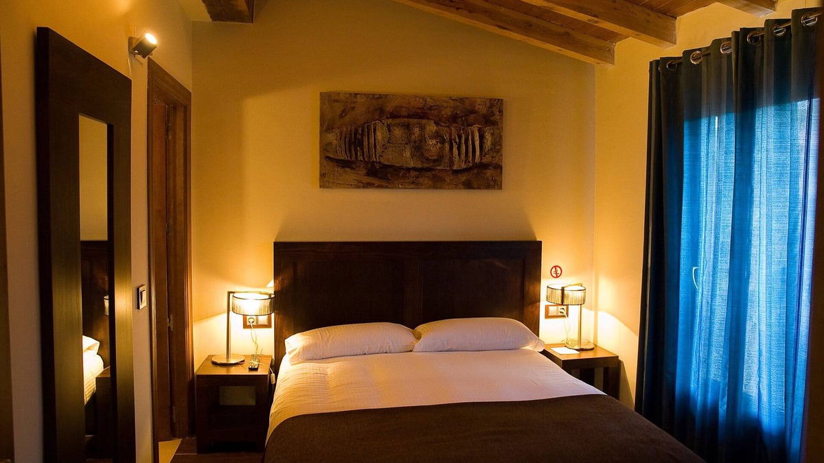 Villar del Rio House | Studio 'Las Rozas' with Mountain View, Shared Terrace and Shared Garden