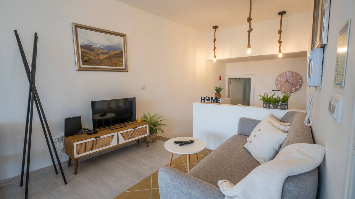 Sao Tiaguinho Apartment | Studio located in the center of the historic square of Oliveira de Frades.