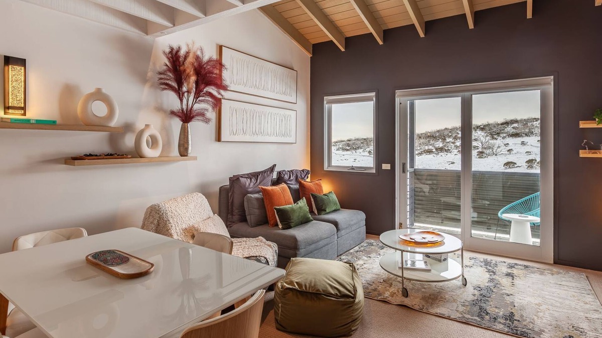 Perisher Valley Apartment | Studio Loft (for 2), The Stables Resort Perisher