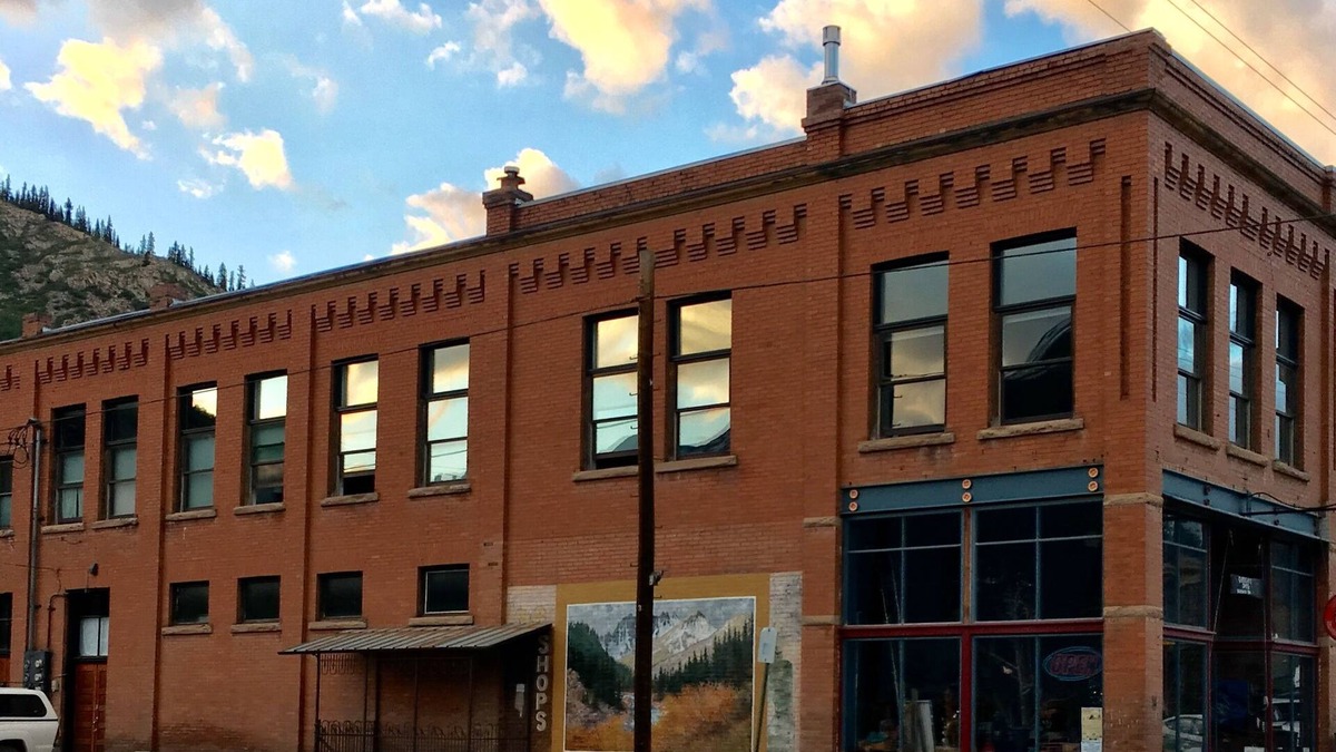 Silverton Apartment | Studio Loft in historic Silverton Building