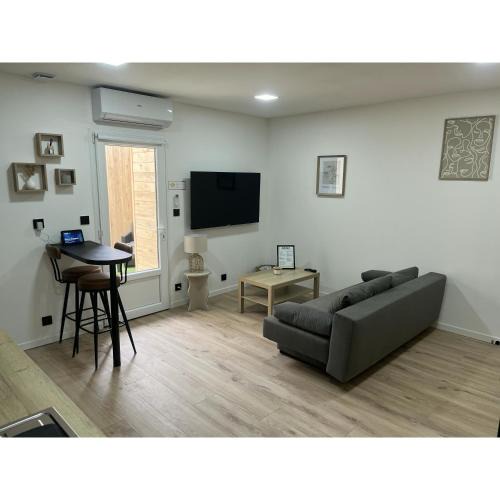 Vesoul Apartment | Studio LOUNA