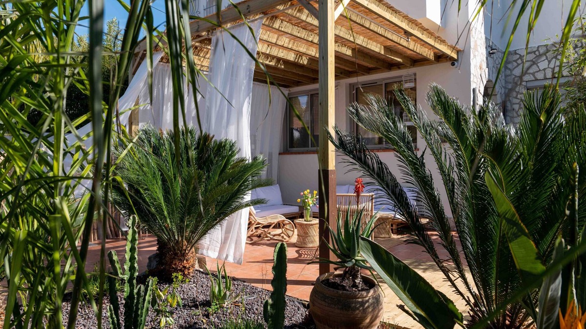 Antibes Apartment | Studio Mandara Beach Bungalow, Cote d'Azur