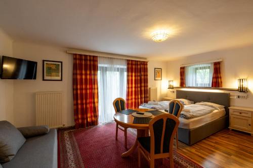 Nonntal Apartment | Studio mit Gartenterrasse