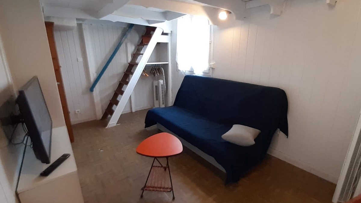 Valras-Plage Apartment | Studio n ° 1 for 6 people.