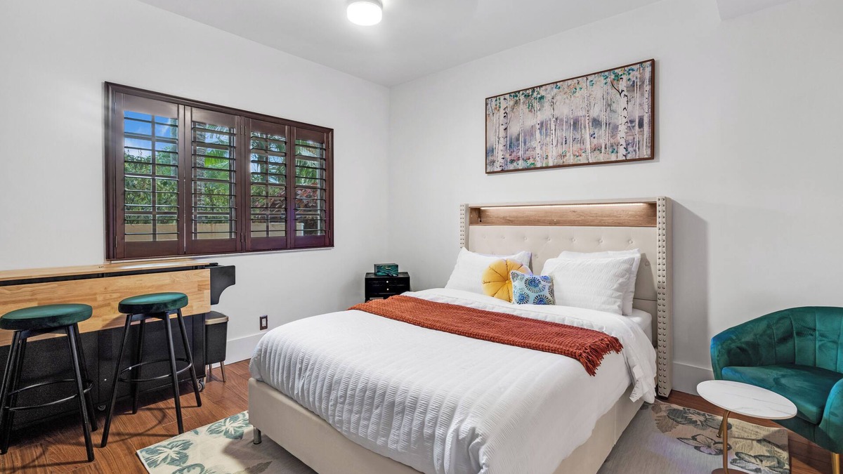 SilverLakes Apartment | Studio near hospitals, restaurants and malls