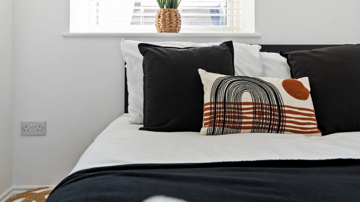Woodside Apartment | Studio - Norwood Junction - B3