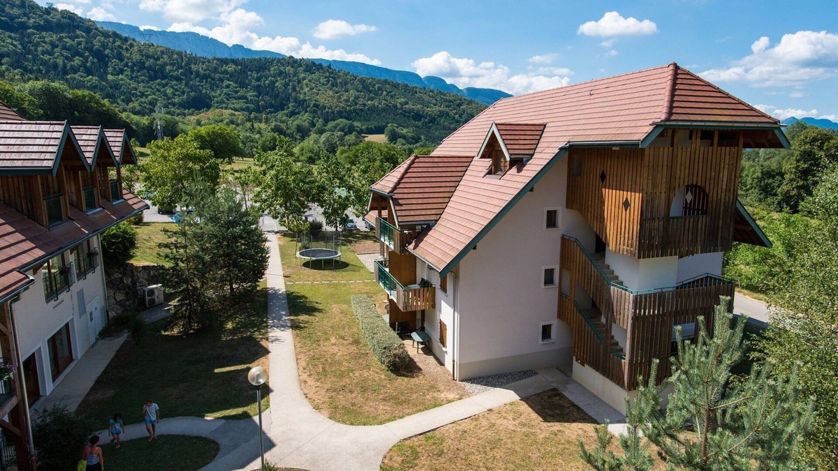 Giez Apartment | Studio pour 4 | 2 piscines sur place + sauna