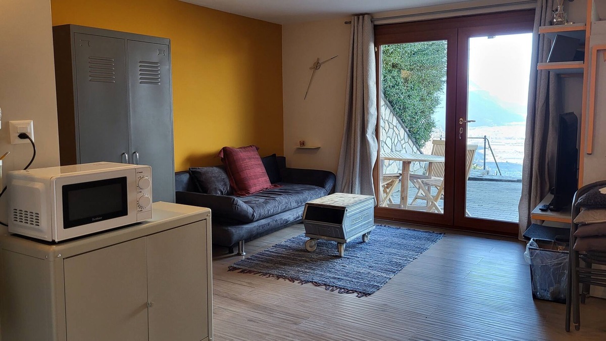 Martigny Apartment | Studio Rénové Avec Cuisine et sdd Attenante