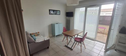 Aytre Apartment | Studio résidence tranquillité-local vélos