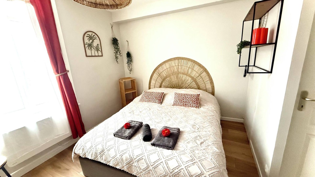 Saint-Omer Apartment | Studio Sunshine