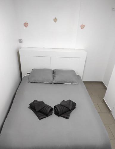 Sin-le-Noble Apartment | Studio tout confort avec cuisine & wifi smart tv, 5 min de Douai