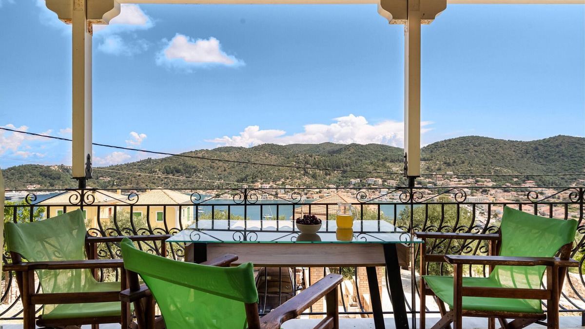 Vathy Apartment | Studio 'Veronis 1' with Sea View, Shared Pool & Wi-Fi
