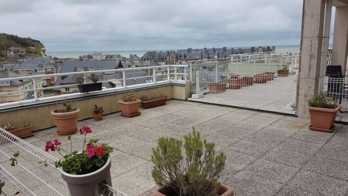 Saint-Valery-en-Caux Apartment | Studio vue mer