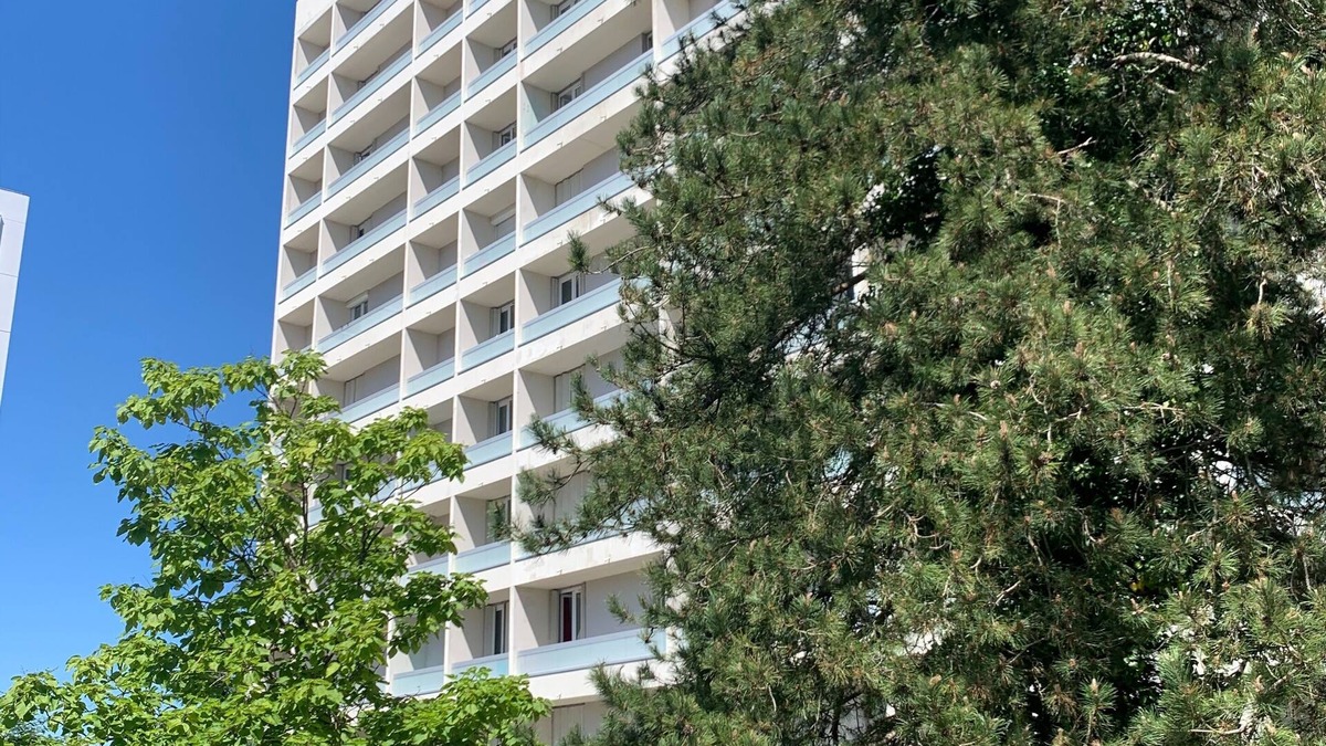 Gradignan Apartment | Studio with balcony and parking space in quiet residence