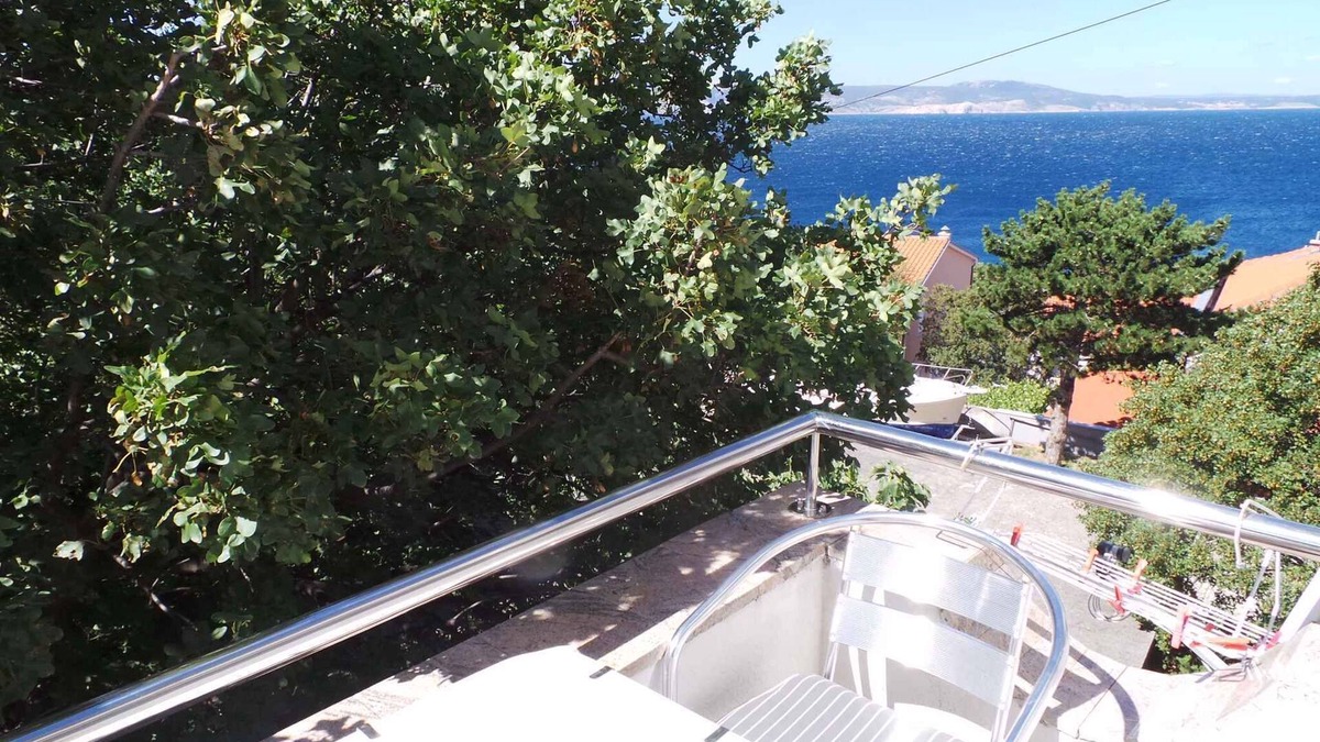 Klenovica Apartment | Studio with balcony and sea view near the beach