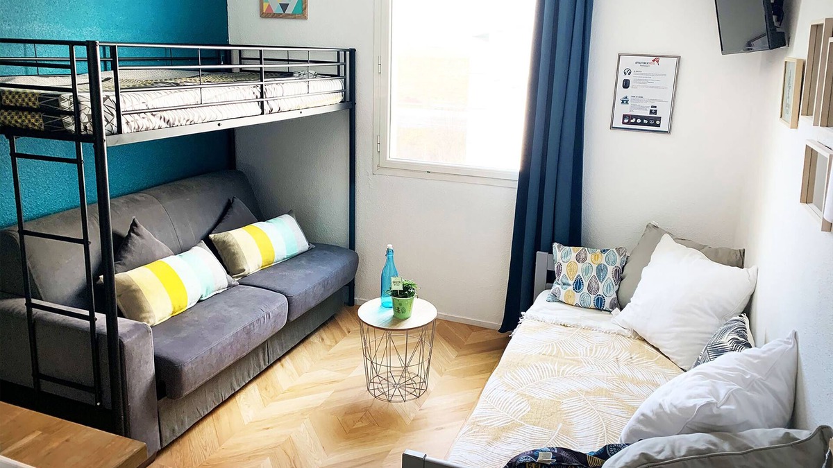 Chasseneuil-du-Poitou Apartment | Studio Wormy - Futuroscope rental 8 min walk
