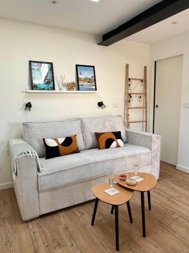 Eysines Apartment | Studiocosy proche Bordeaux, parking gratuit, clim
