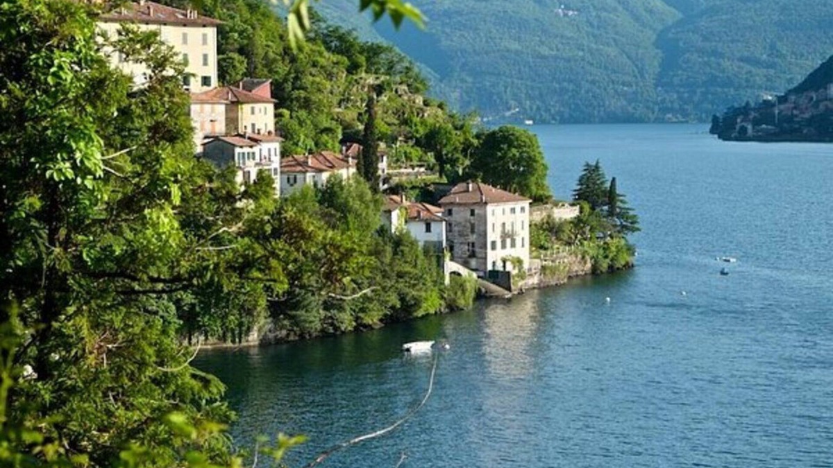 Laglio Villa | Stunning 180-degree lake Como views from every room