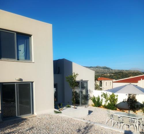 Armenoi Villa | Stunning 2 bedroom private villa in Kastellos, Rethymno