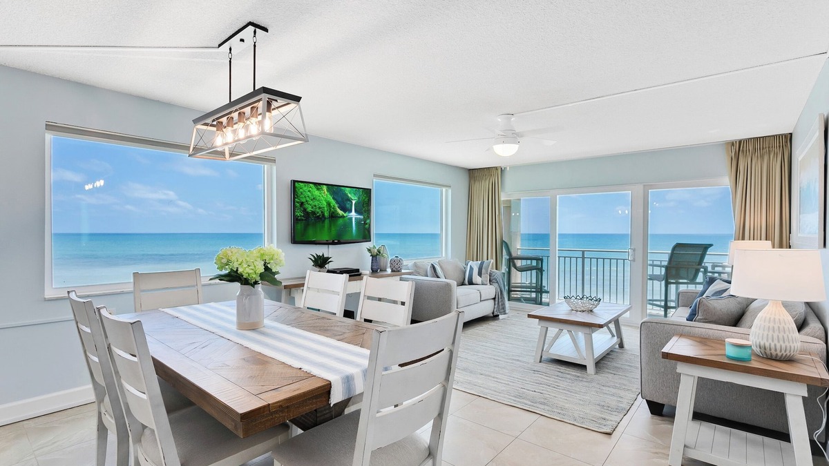 Satellite Beach Condo | Stunning 3-Bed Penthouse with Panoramic Ocean Views & Hot Tub 🌊