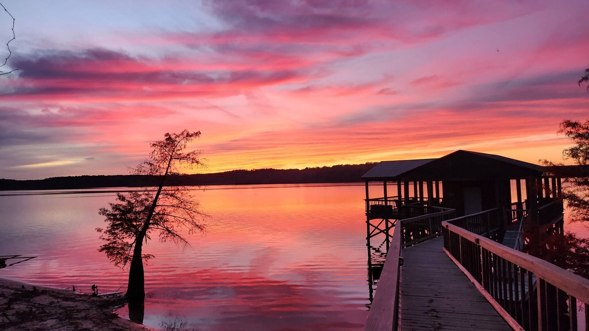 South Toledo Bend House | Stunning 3 Bedroom Lake House on South Toledo Bend