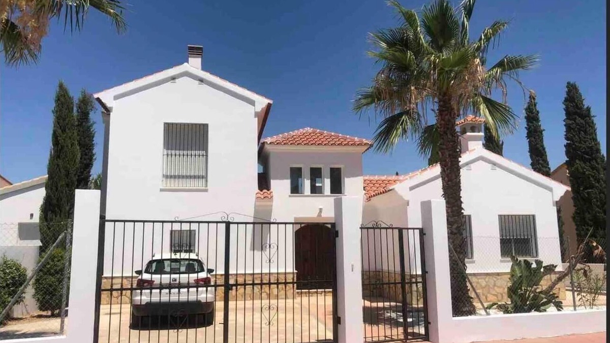 Arboleas Villa | Stunning 3-Bed Villa in Los Torres Arboleas