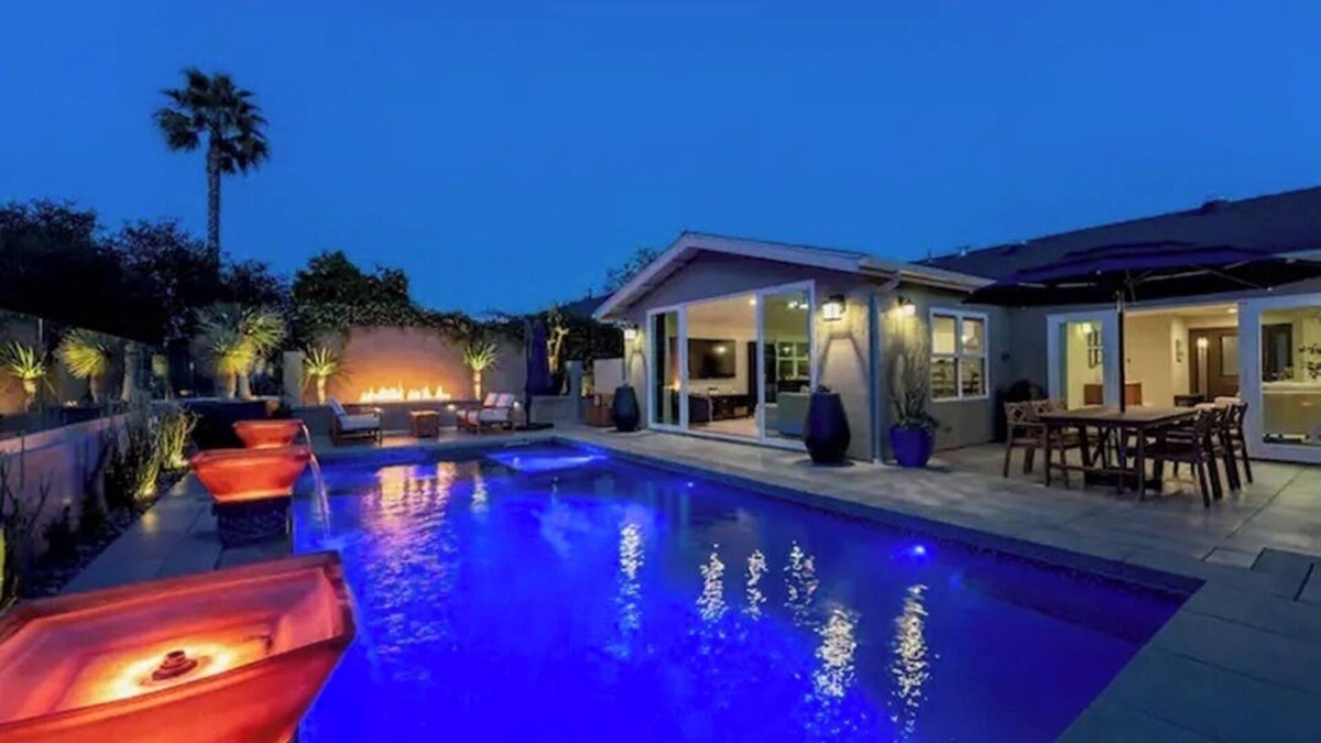 Thousand Oaks House | Stunning 4BR+3BA Pool Home!