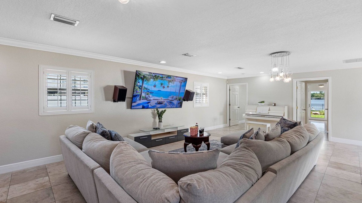 Egypt Lake-Leto House | Stunning 5-Bedroom Lakefront Retreat!