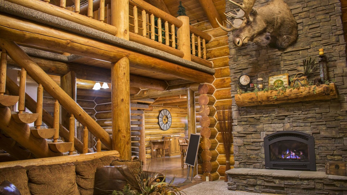Rigby Cabin | Stunning and Spacious LaBelle Lake Retreat