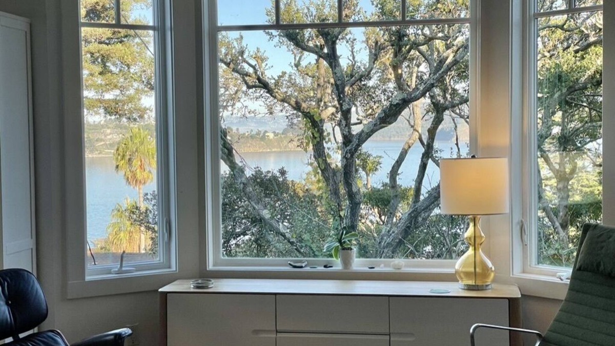 Sausalito Condo | Stunning Bay Views – Artist’s Zen Retreat - Extras!